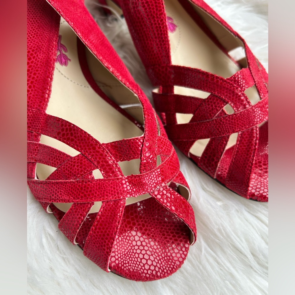 Ros Hommerson “PAM” Peep-Toe Slingback Sandals. Sz 9.5